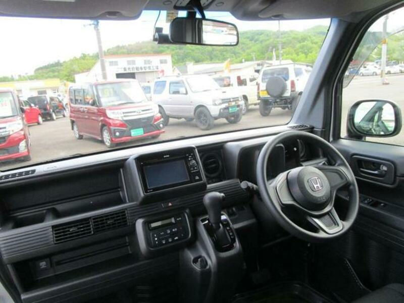 N-VAN