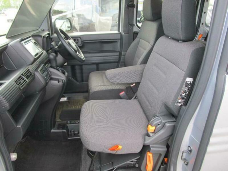 N-VAN