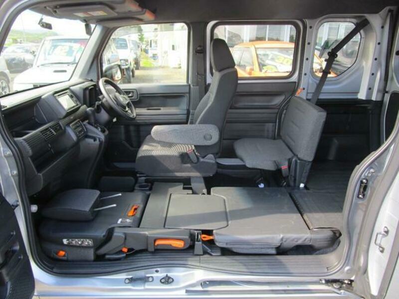 N-VAN