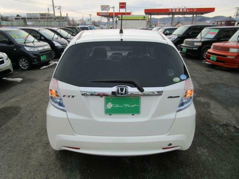 FIT HYBRID