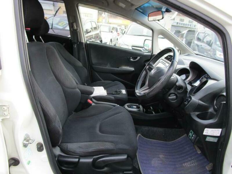 FIT HYBRID