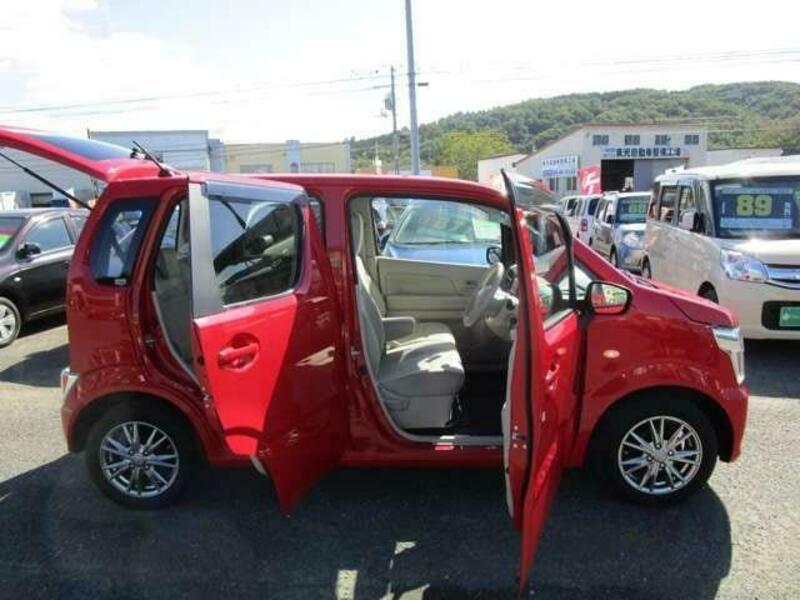 WAGON R