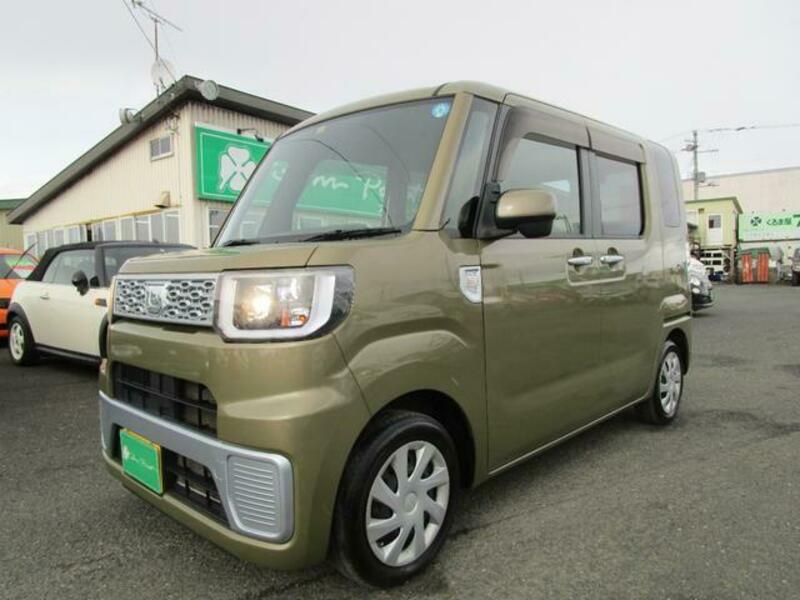 DAIHATSU WAKE