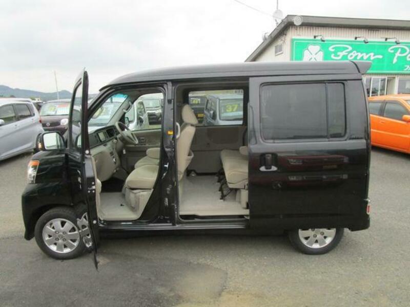 ATRAI WAGON
