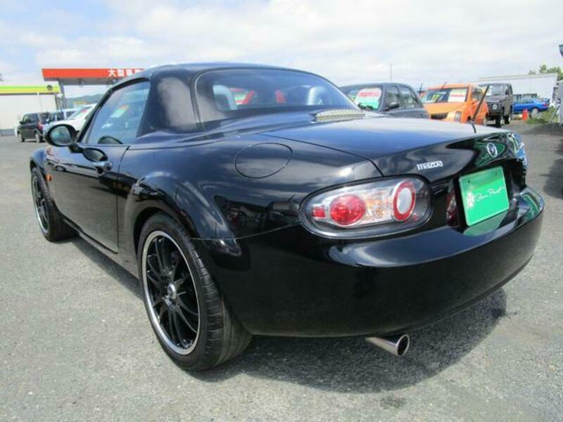 ROADSTER
