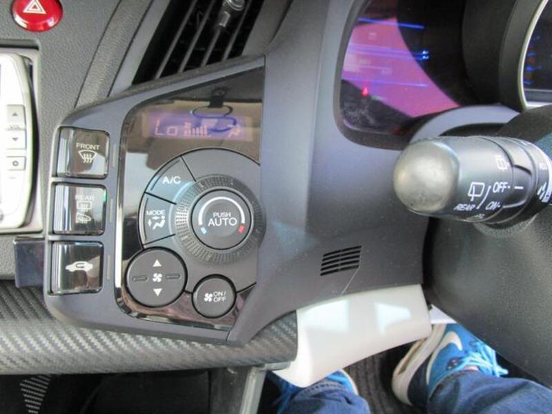 CR-Z