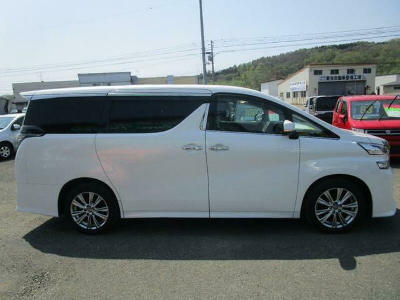 VELLFIRE