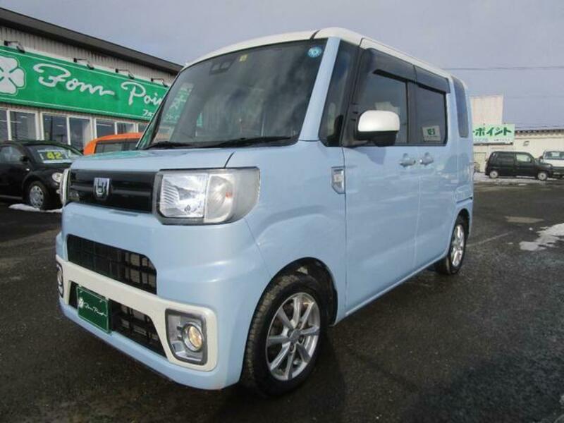 DAIHATSU WAKE