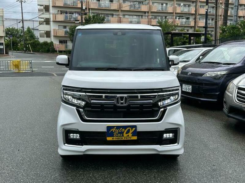N BOX CUSTOM