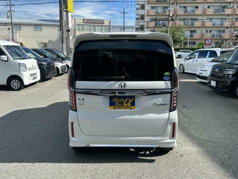 N BOX CUSTOM