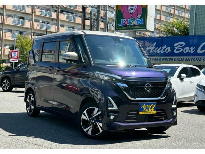 NISSAN ROOX