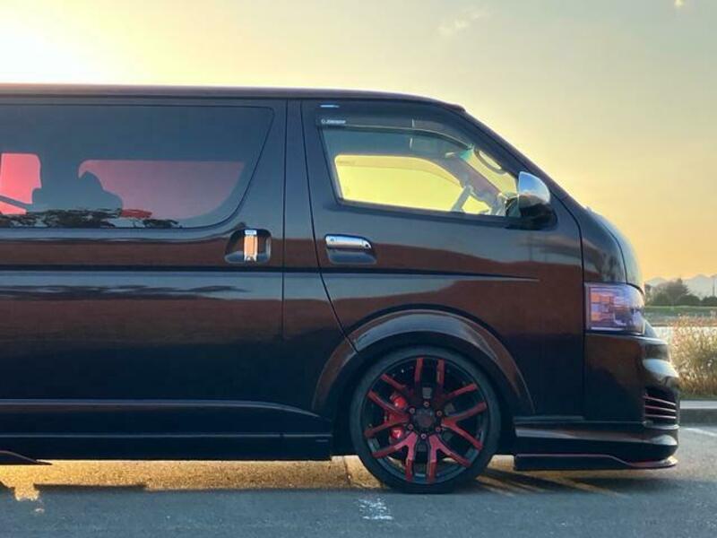 HIACE VAN