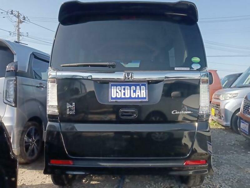 N BOX CUSTOM