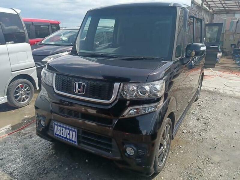 HONDA N BOX CUSTOM