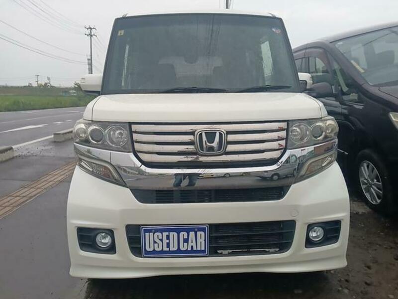 N BOX CUSTOM