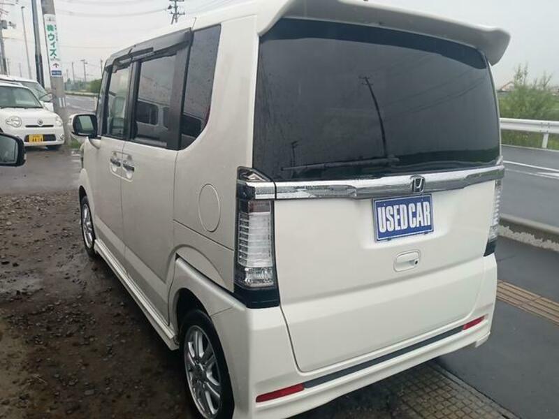 N BOX CUSTOM