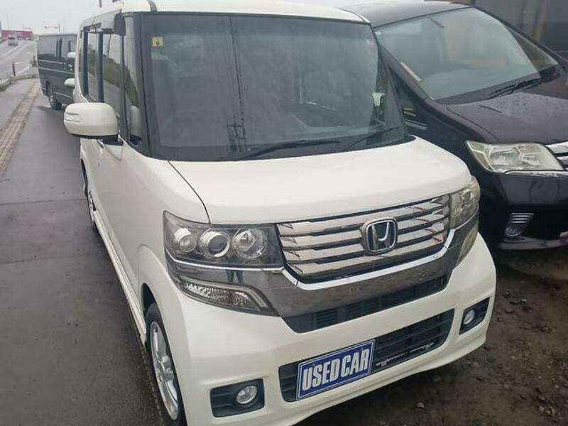 HONDA N BOX CUSTOM