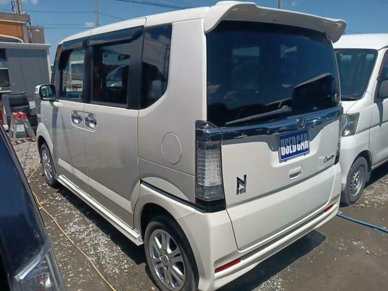 N BOX CUSTOM
