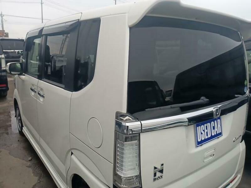 N BOX CUSTOM