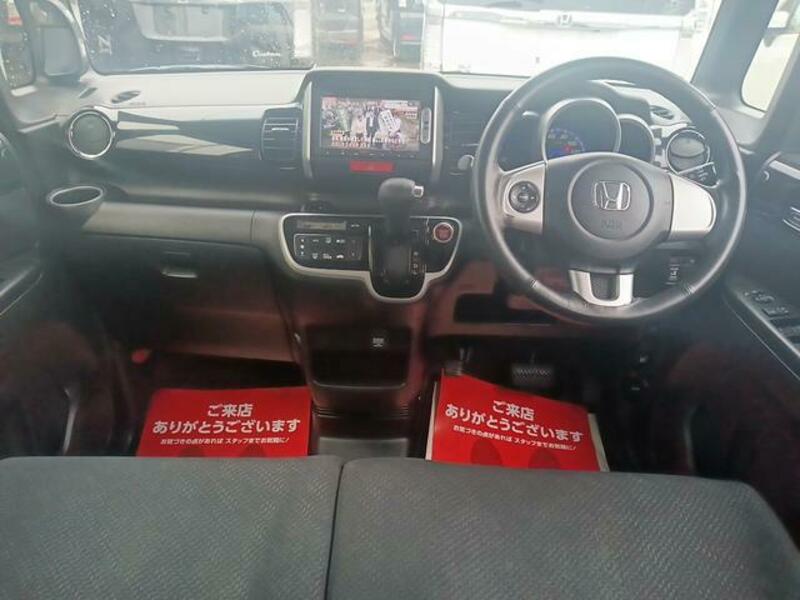 N BOX CUSTOM