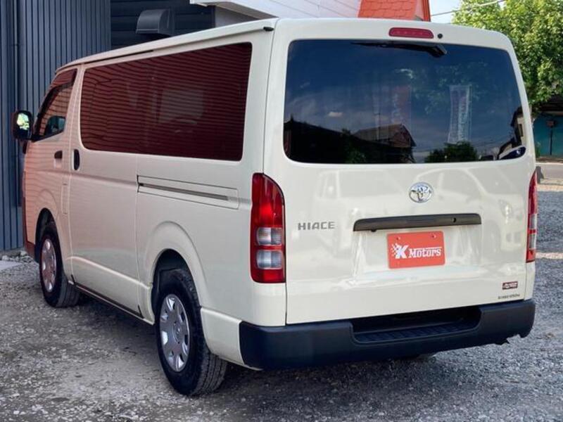 HIACE VAN