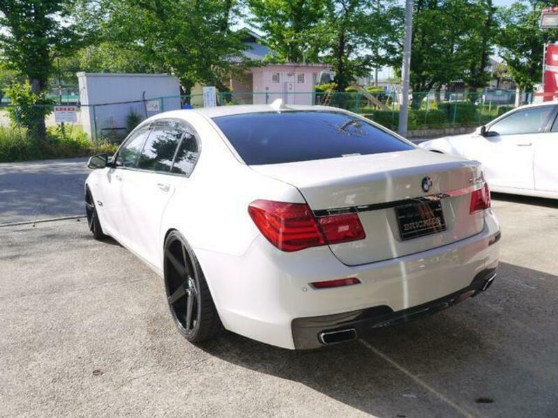 7 SERIES