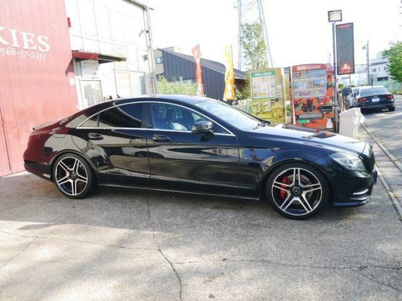 CLS-CLASS