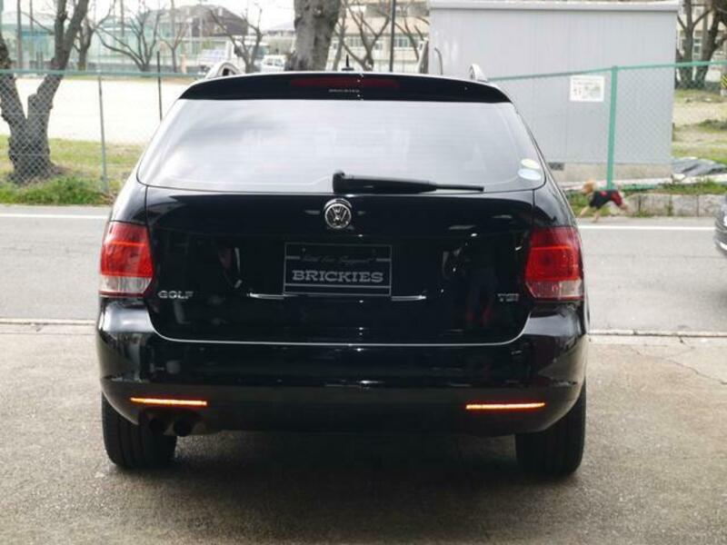 GOLF VARIANT
