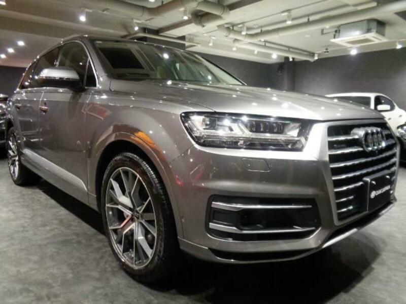 Q7