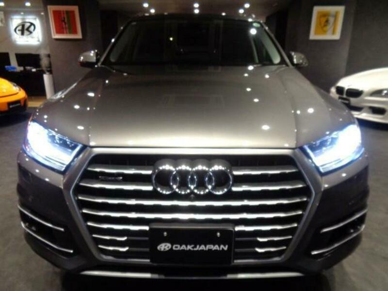 Q7
