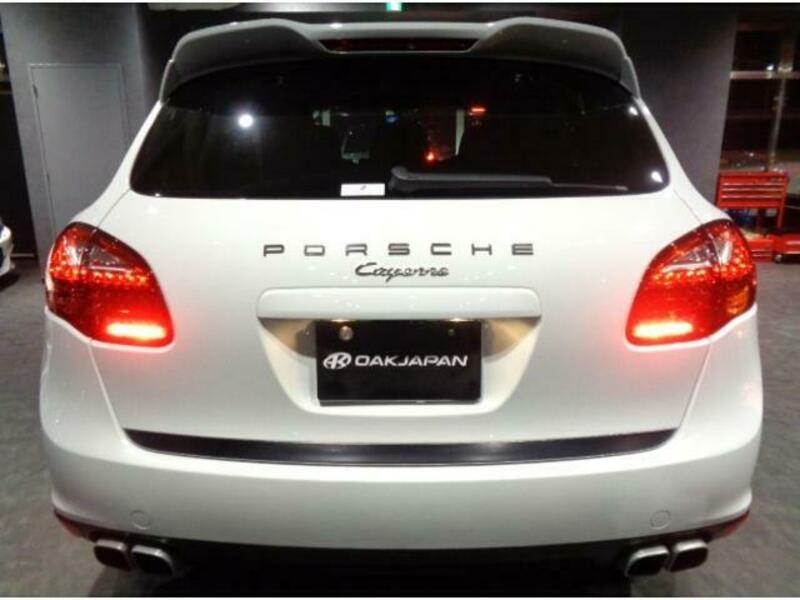 CAYENNE