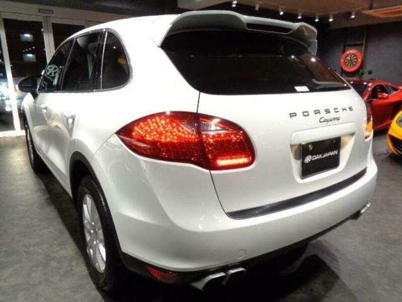 CAYENNE