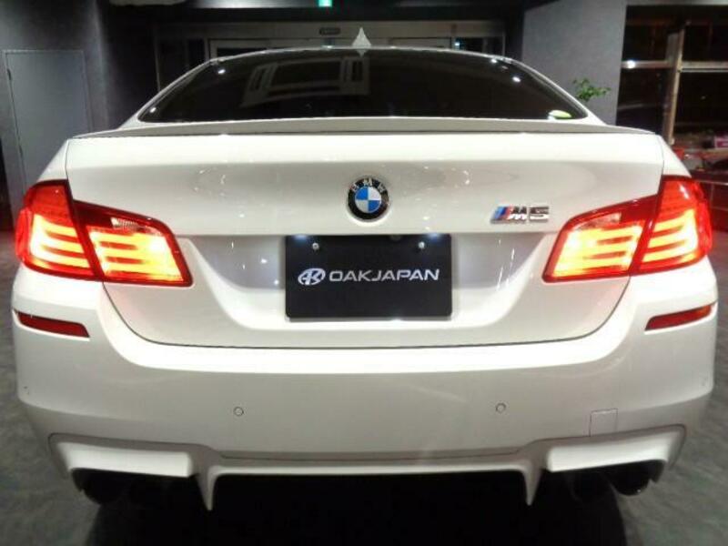 M5