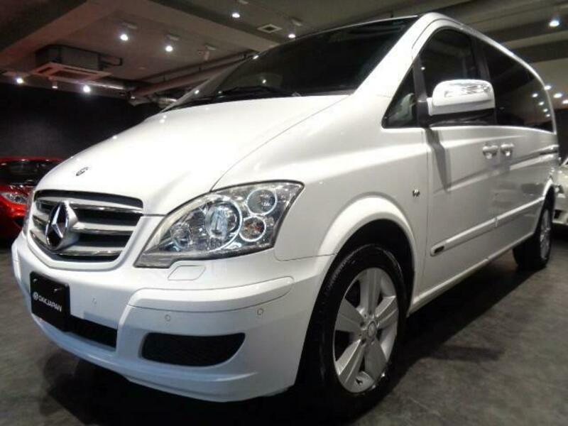 MERCEDES-BENZ V-CLASS