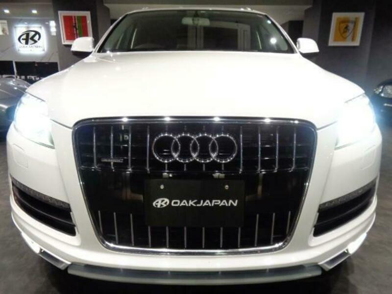 Q7
