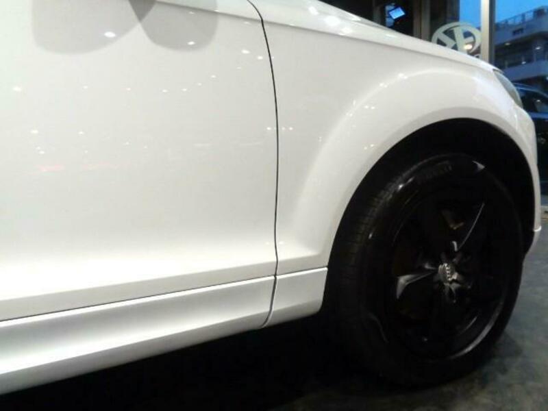 Q7