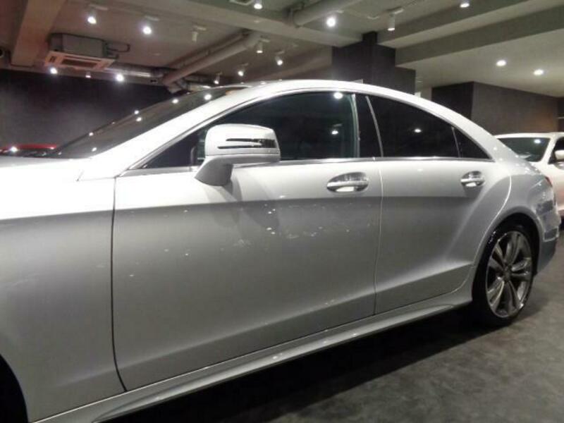 CLS-CLASS
