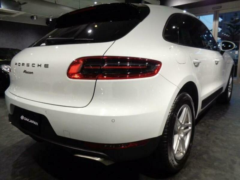 MACAN