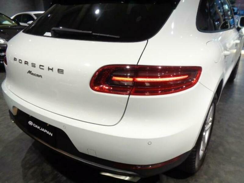 MACAN