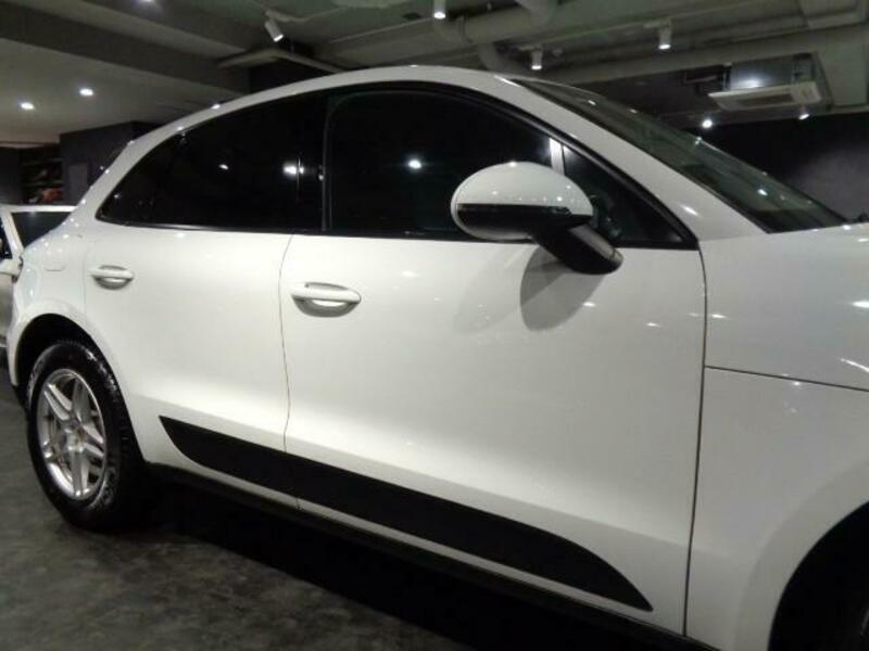 MACAN