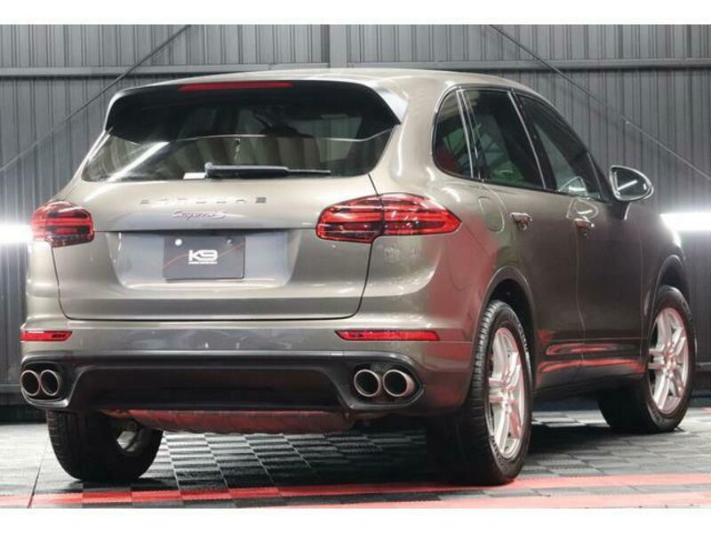 CAYENNE