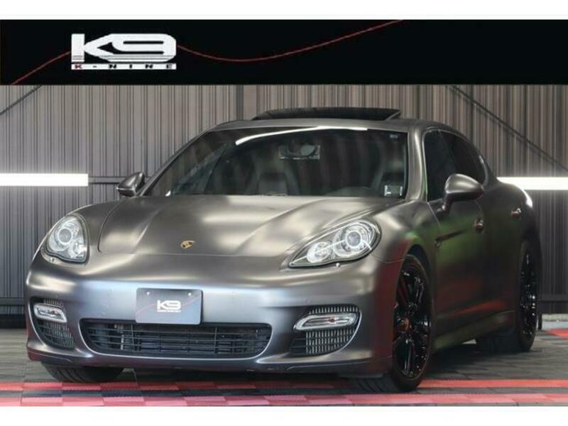 PORSCHE PANAMERA