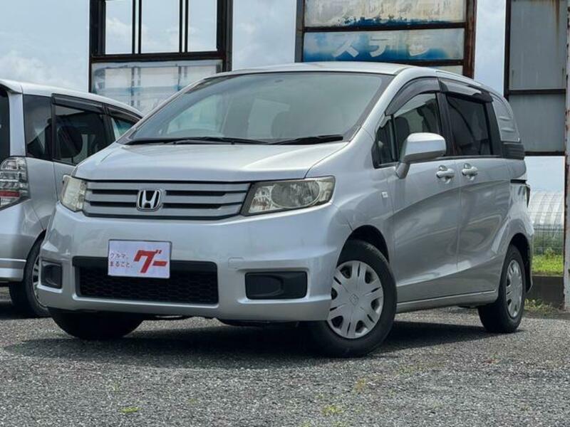 HONDA FREED SPIKE