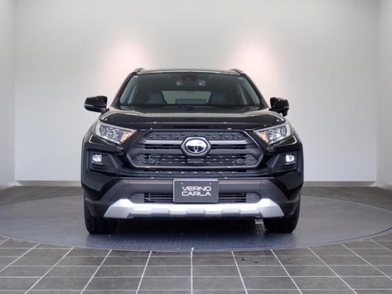 RAV4