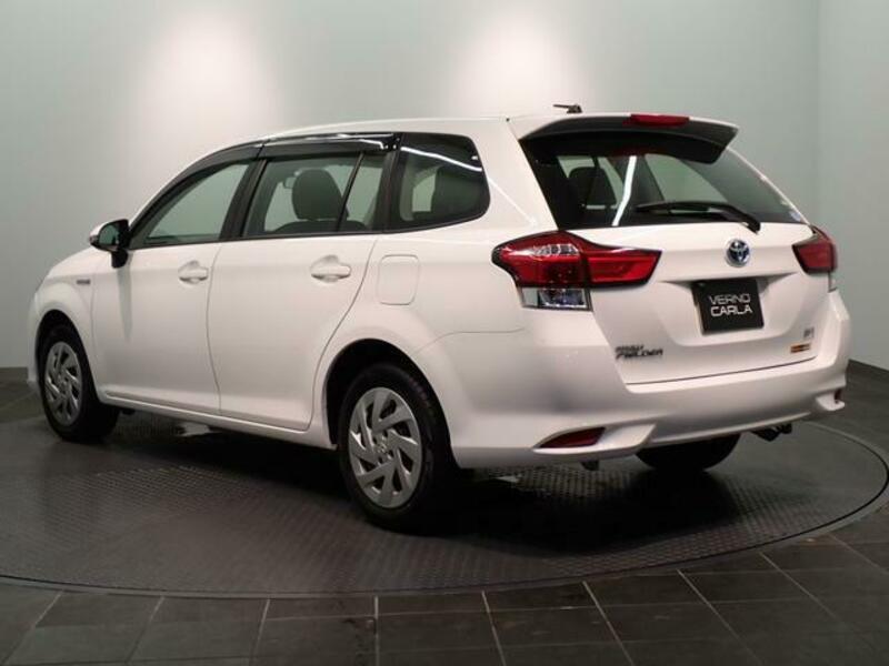 COROLLA FIELDER