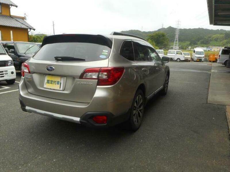 LEGACY OUTBACK