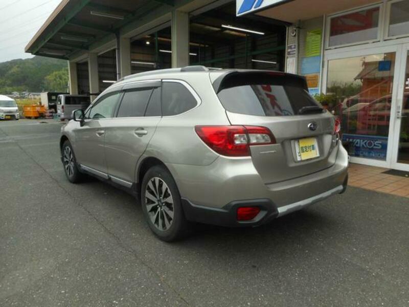 LEGACY OUTBACK