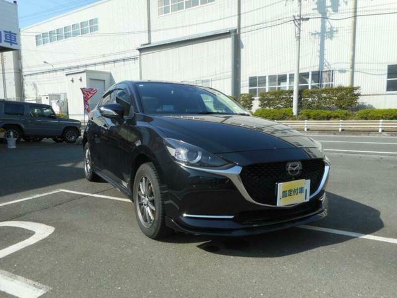 MAZDA2