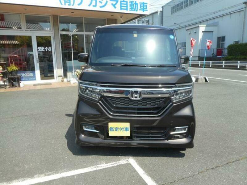 N BOX CUSTOM