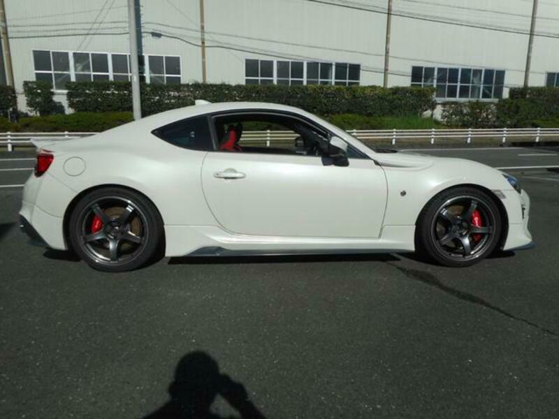 86